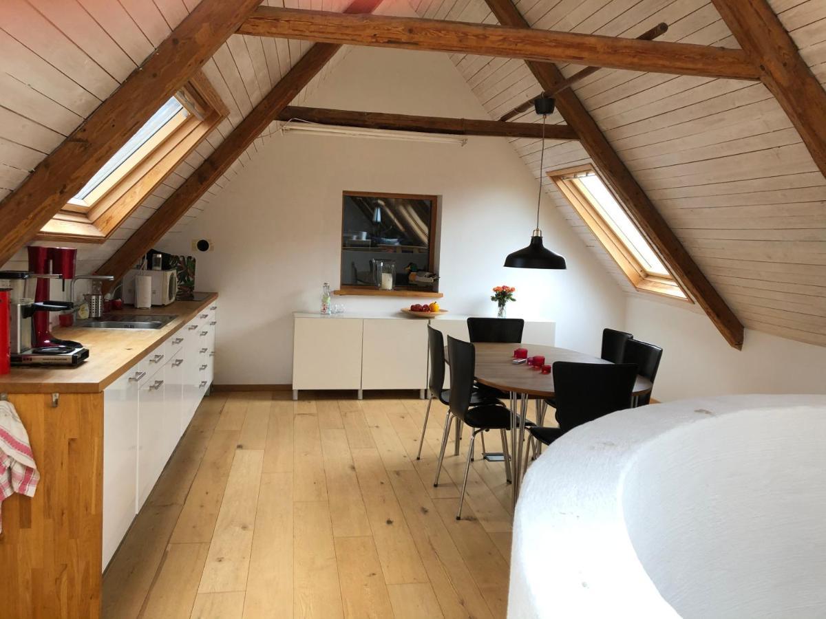 Fridfullt Boende Pa Lantgard Med Underbar Utsikt Malmo Exterior photo